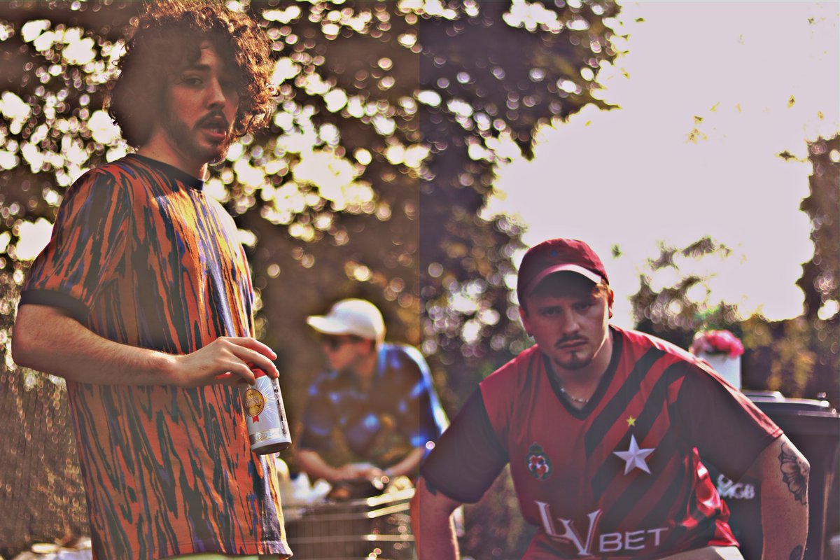 Big up to all for your support so far on our new venture. 

Check out our fb page and insta if you’d be so beautiful x

facebook.com/lookbusyband

Insta: lookbusyband

📸 - Ben Hough