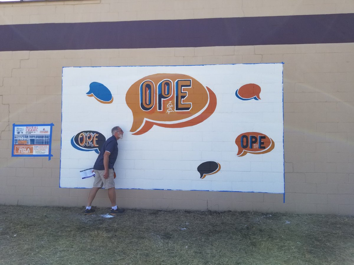 dummiemagnet's tweet photo. #avenueartdays https://t.co/IVfj4eL9pL