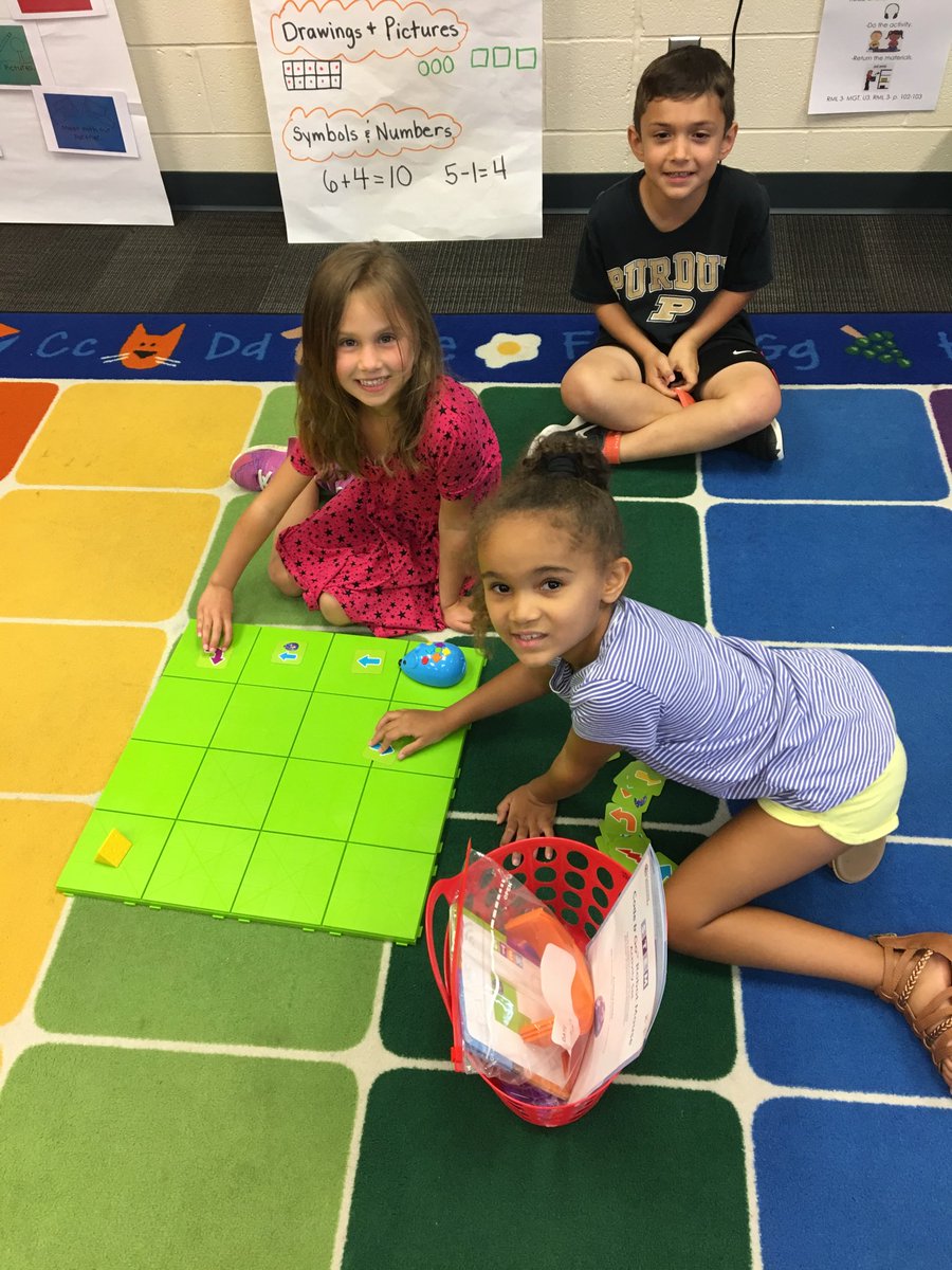 DRELeysKinders's tweet photo. The mouse finding the cheese with coding! https://t.co/kAuMEGnR5c