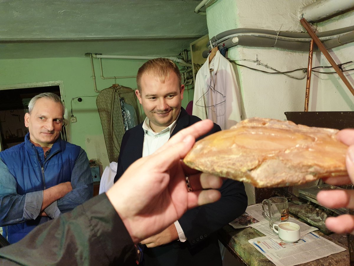 ArwidZ's tweet image. Z wizytą w najpiękniejszym gdańskim kościele Bazylice św. Brygidy w Gdańsku. Ogromne uznanie dla księdza proboszcza Ludwika Kowalskiego za kontynuację budowy Bursztynowego Ołtarza. Chwała Solidarności i ludziom dobrej woli za wszystko co robią by powstało to dzieło.