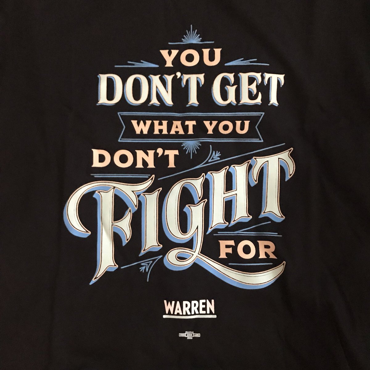 AccountistLisa's tweet photo. 💙
I received my new t-shirt.
It’s like wearing a cape. 😊
#IamNotAfraid @ewarren 🇺🇸
https://t.co/3b0AgJzm2f
#VoteBlueToSaveAmerica 🗽 https://t.co/1uTlnsZtFq