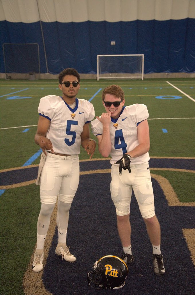 Pitt Club Football tweet media