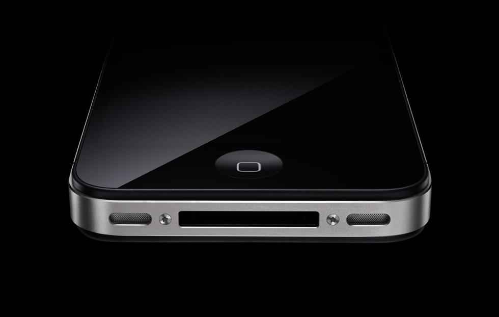 jon_prosser's tweet photo. Man... there's nothing quite like seeing the iPhone 4 to remind you just how fuckin ugly phones are now. https://t.co/nYloqJQTsM