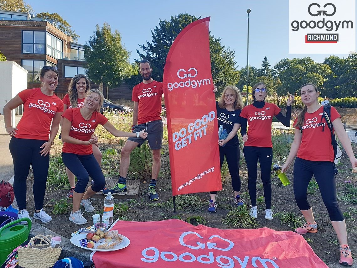 TomJohannBenson's tweet photo. Massive effort from all yesterday,Saturday was truely super. I've had a look through run reports and social media posts and picked a photo from each mission. At my last tally we had over 36 area take part and 50 missons and over 350 GoodGym good deeds. Mega #GGSuperSaturday #GG10 https://t.co/UOgbmq5Hrn