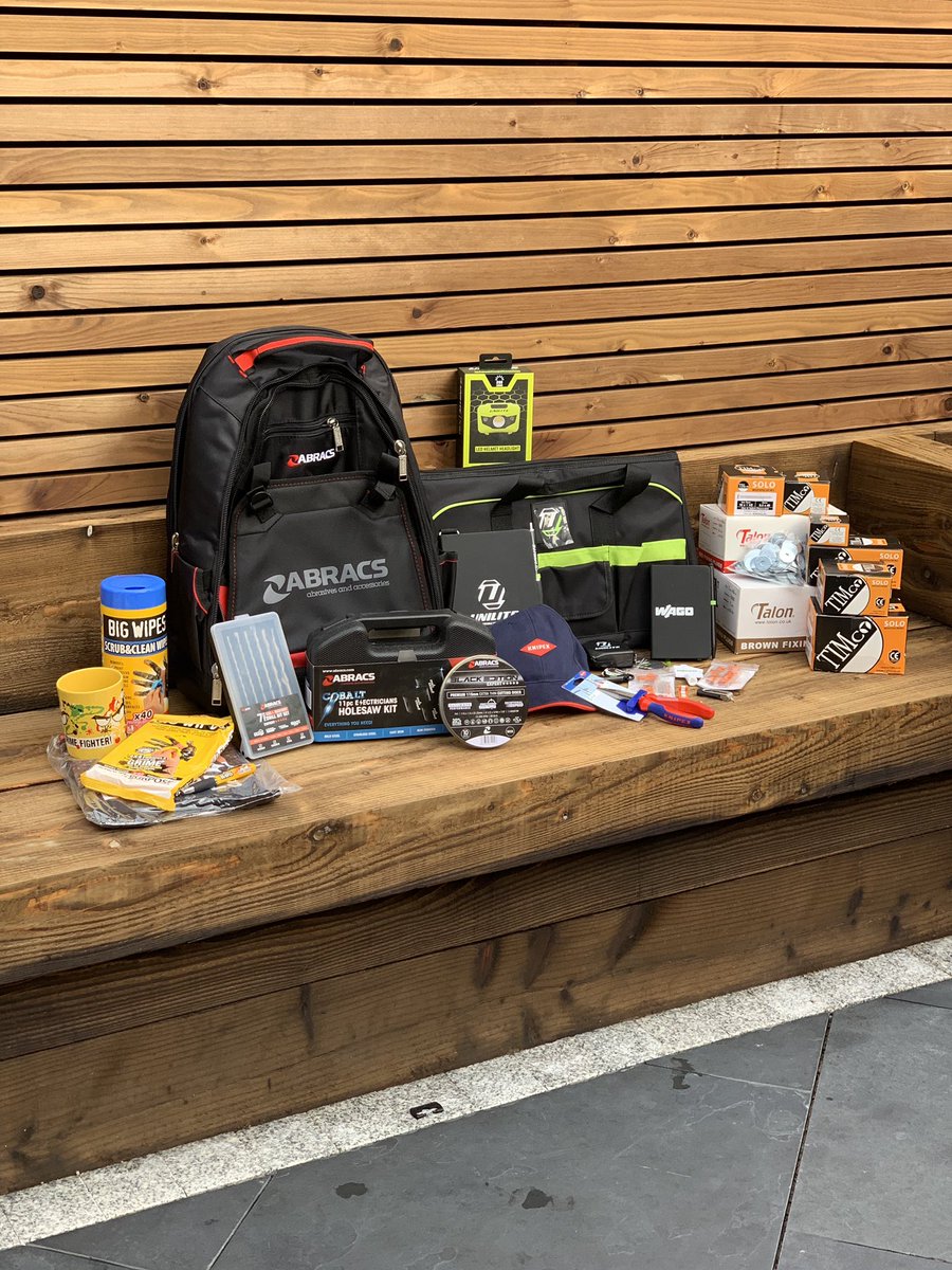 A fantastic giveaway over on Instagram, <a href="/electricians2/">ProElec Electrical Services Ltd</a> #Giveaway #abracs #knipex #unilite #mktf #wago #bigwipes go check it out.