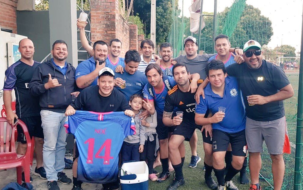 monotaladro's tweet photo. @galacticos9798 ✌⚽️😎 https://t.co/A1x6msbOSK