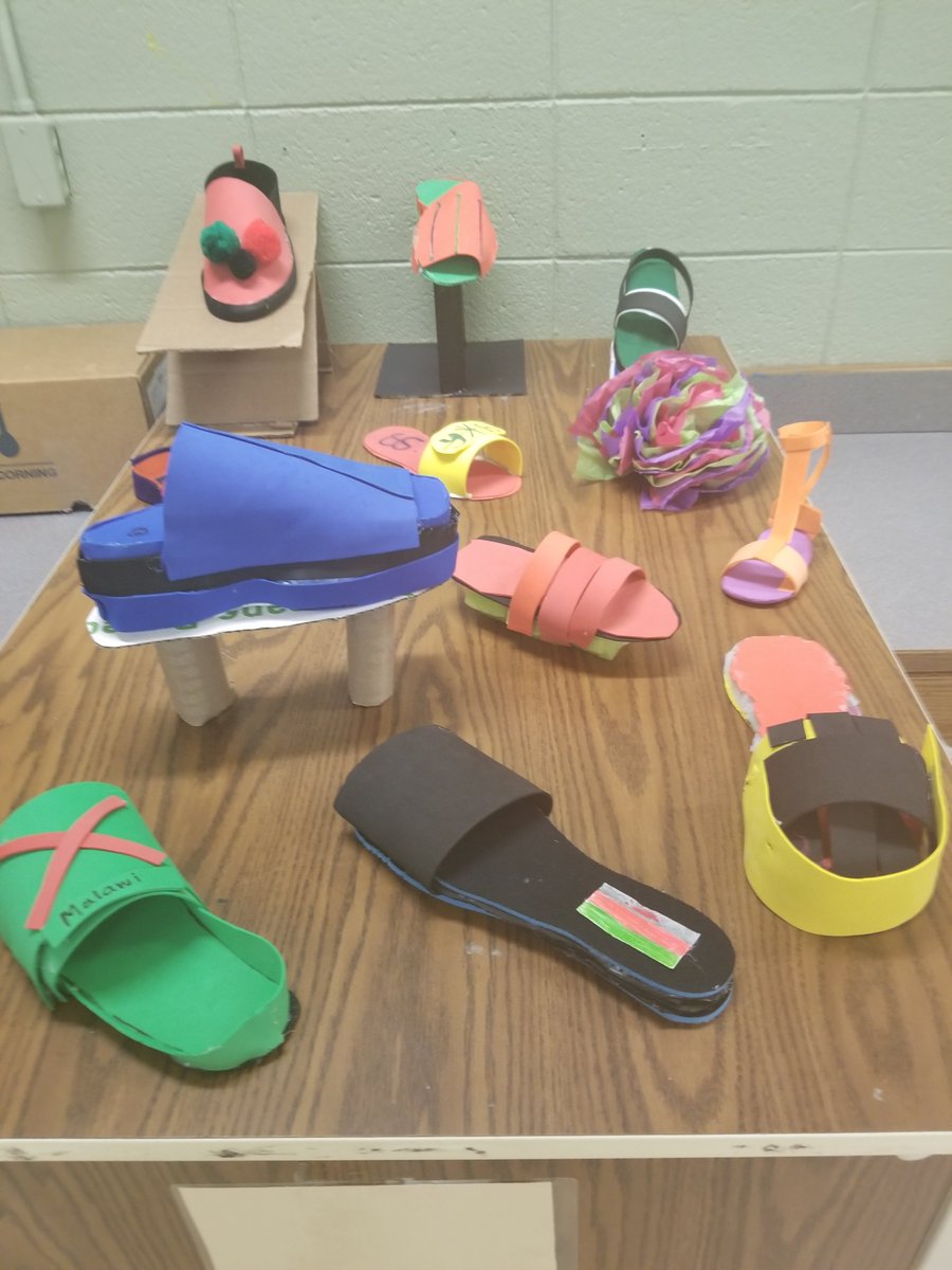 RosinaAllen19's tweet image. Grand challenge! I gave my students a social and engineering problem based challenge that started two weeks ago. They had to designs shoes for the residents of Malawi due to their needs. All kinds of materials were used. This is what they produced: #STEAMteams #TGREDUcreate