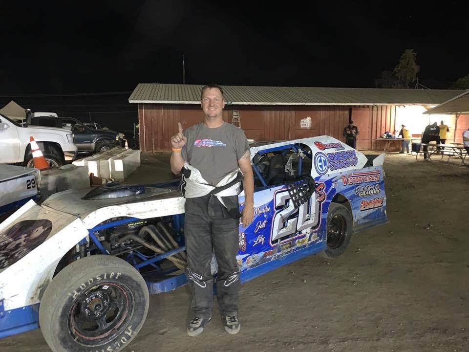 VictoryCirclee's tweet image. Congratulations to Kevin Johnson! Had a rough start in his heat race started 12th in the main and then parked his Victory Circle Sport Mod in Victory Lane at Merced Raceway!!