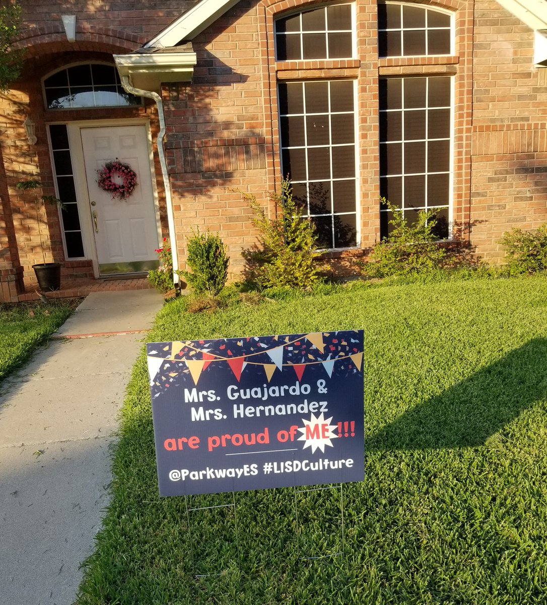 LoganRGuajardo's tweet photo. @Hernandezad19 and I are so excited to see the smile on our first student awarded the Parkway Pride Sign tomorrow AM! Shout out to @TechieQueen303 for inspiring me to do this! We can't wait see the joy it brings to students and their families! @ParkwayES #LISDCulture @lisdbekind https://t.co/w4e79UsUgK