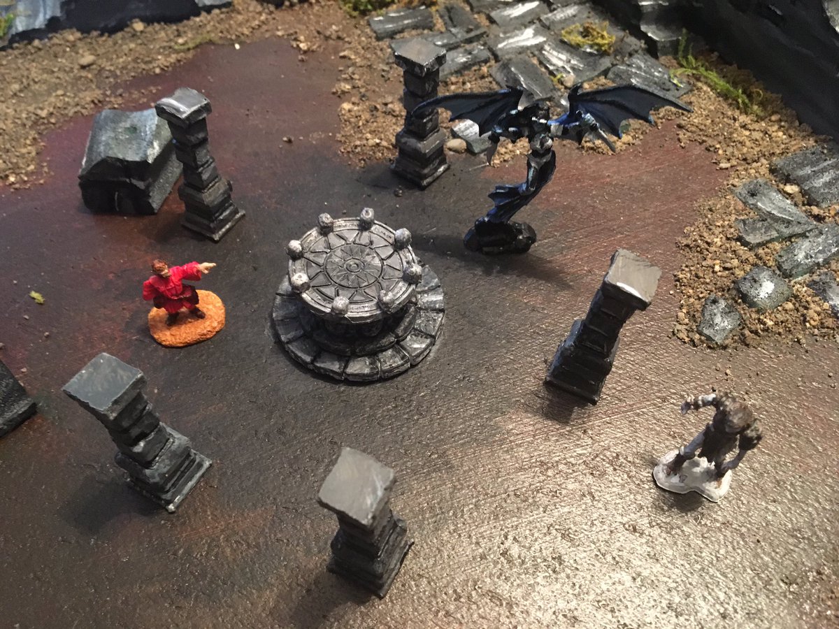 TurtleFurry's tweet photo. Ruined temple environment: a tabletop gaming scene perfect for taking down those naughty necromancers! https://t.co/l8zpCj6MTC