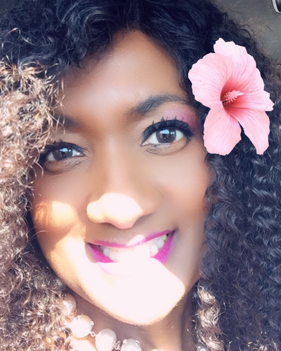 Mishey_07's tweet photo. Sundaze are my Fundaze♥️🥰💋 https://t.co/Nul4JG9lgX