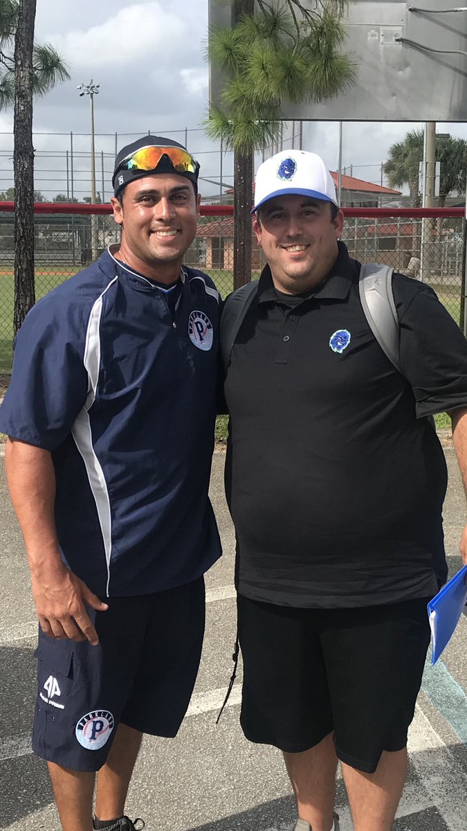 CCCYetis_BSBL's tweet photo. Great day visiting a friend and seeing his players. Any of my followers down in Ft Lauderdale/Miami/Palm Beach/Lake Worth areas, need to hit Mike Diaz up! He’s amazing friend and teacher of our great game! #NYSLAlums #YetiSearch #JucoRoute #2021Vision @jucoroute @PBRFlorida https://t.co/iyFz8jp4Mz