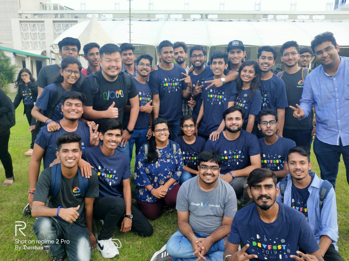 Khare_saahab's tweet photo. Thank you @GDG_Indore , @gdgcloudindore &amp; @IndoreWtm 
#DevFest19 
#DevFest 
#devfest19indore https://t.co/iFvRF9ezHK