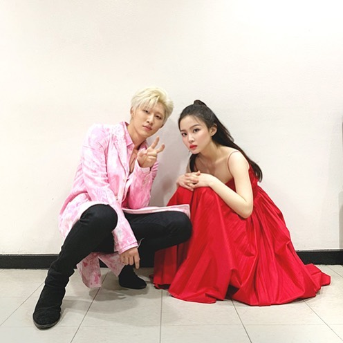 LEE HI (@_leehi_hi) / Posts / X