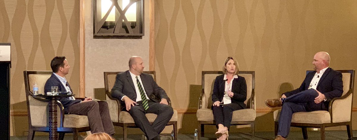 JenniferLogsd13's tweet photo. Astounding job to Gina Shuler for representing Home Telecom of SC and all of the Broadband Industry Women.  Miss Gina was an engaging part of a panel titled “Serving Local Businesses and Leading them into the future.” She did an amazing job! @HomeTelecom #NTCAWIT #NTCAFC https://t.co/i4ubvh7z9I