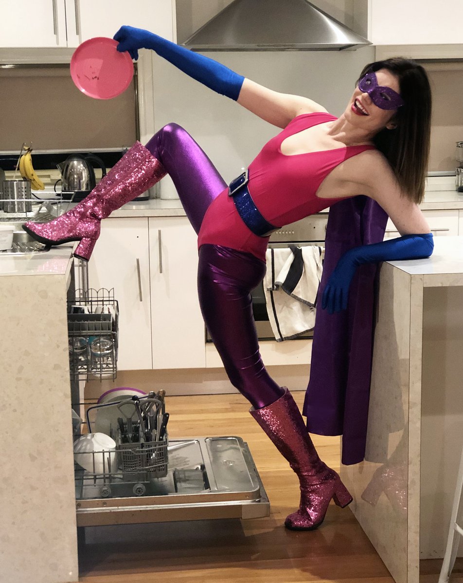 Happy #BiPrideDay sweethearts! I love you all equally, voraciously, and completely indiscriminately, to the detriment of society!! 💖💜💙