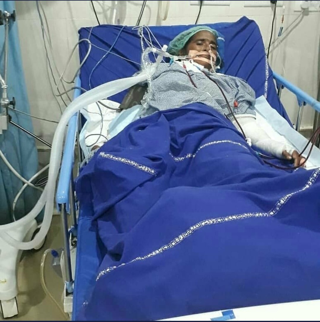 itssush123's tweet photo. Dear @KTRTRS  sir I heard that you had help many who are in poor people for their treatment My frnd Priya's mother is getting treatment for multiorgan disfunction due to severe astama attack in medilife hospital mancheryala ,her family is farmer's family, please try to help them https://t.co/irLAneMslG