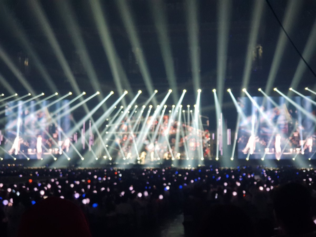 in기즈모 tweet media