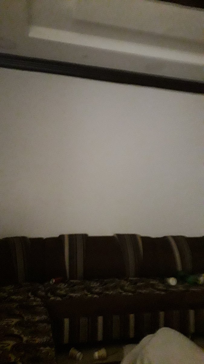 صباح الخير وش فيكم ما احد جاني يتعذر جديد جدا جواد الواتس حقي الحلوين فقط ااححح  😐