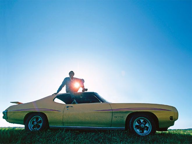 these aren't shots from Two-Lane Blacktop but I still love these promotional photos of Warren Oates/GTO