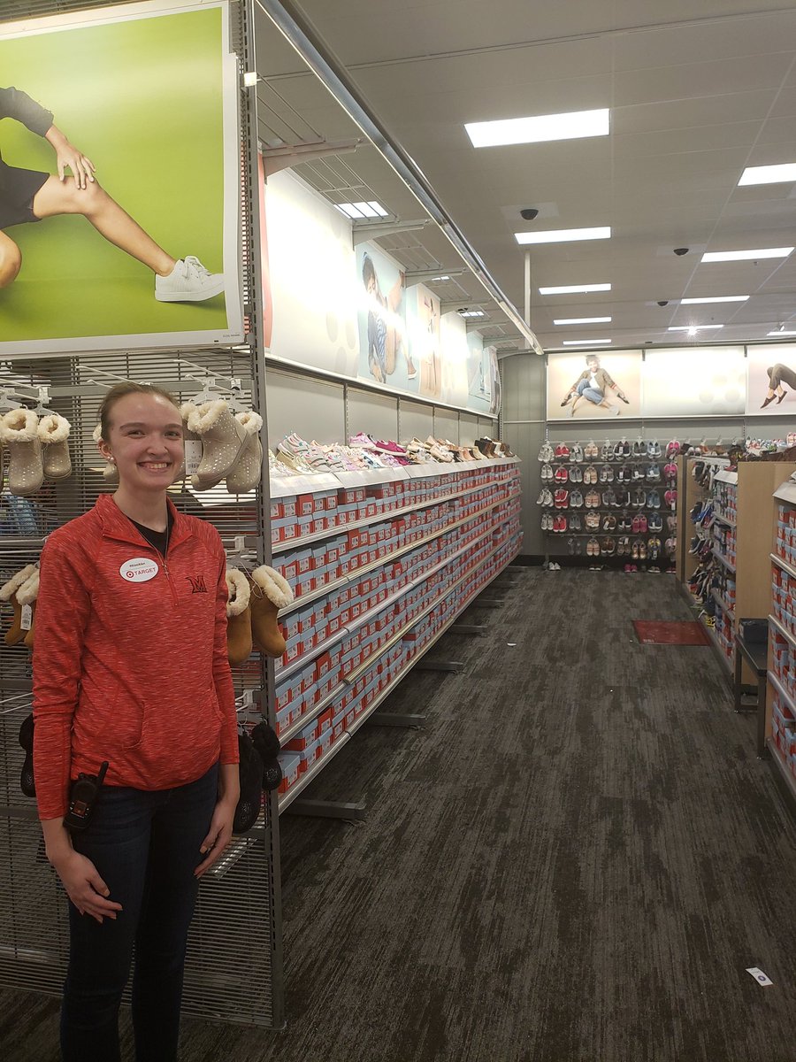 Shoes DBO Rebekah had her business GUEST READY on a busy Sunday afternoon! (And she did her backroom audit today too!) <a href="/HorvathSeth/">Seth Horvath</a> <a href="/VictorZ1545/">Victor Zeinner</a> <a href="/HR_Andrew_Bays/">Andrew Bays</a> <a href="/kelsienoe/">Kelsie Noe</a>