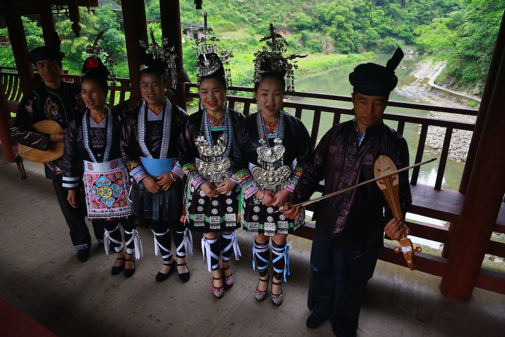 LiveinGuizhou's tweet photo. The Yandong Grand Singers of the Dong ethnic group from #Guizhou, #China, has been invited to United States for a tour. They'll perform in #Chicago World Music Festival, Lotus World #Music and Arts Festival, University of Michigan, #Globalquerque, and the University of Kentucky. https://t.co/KyD32QqMiq