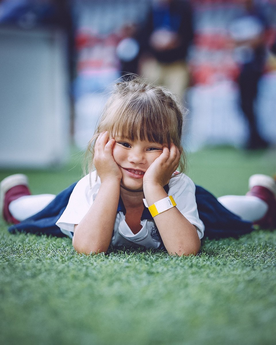 WhitecapsFC's tweet photo. Our hero 💛

Saturday's Kid Captain Audrey Blusson, aka cutest fan ever.

RT to donate $1 to @COGorg! #KickChildhoodCancer https://t.co/XvcsdKuGkI