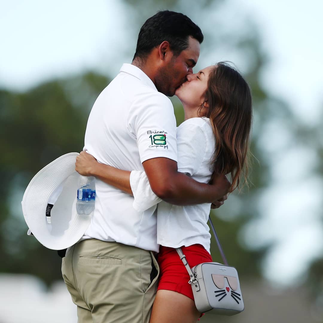jsmunozgolf's tweet photo. Woow just woow. Completamente sin palabras, un sueño hecho realidad! Muchas gracias a todos los que han hecho parte de esto! WE ARE  PGA TOUR WINNERS!!!!! 🇨🇴🇨🇴🇨🇴  #vamosquevamos https://t.co/uT5Hv4xuqe