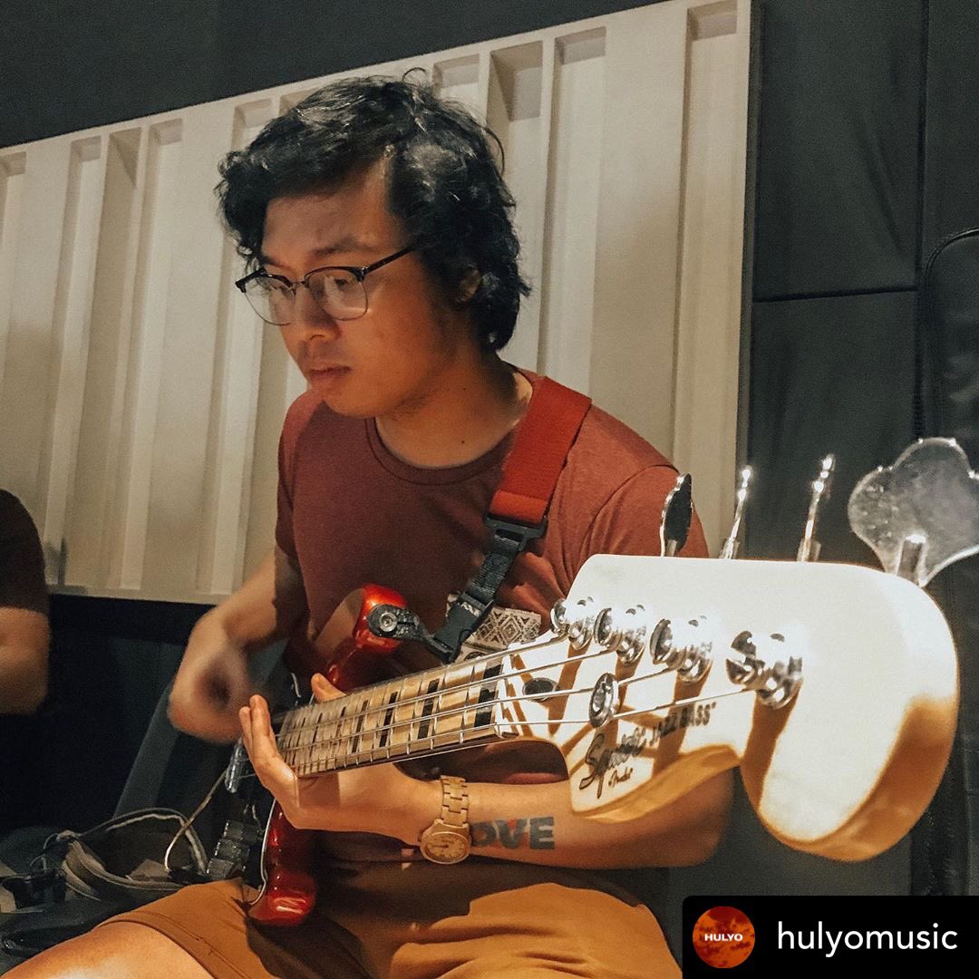 sonymusicph's tweet photo. What??? A new single from @hulyomusic?? 😱😱😱 We can't wait!! Check them out on their Spotify page while waiting for their newest single to come out! #hulyo #OPM https://t.co/rtc3CE27dj

Posted @withrepost • @hulyomusic studio works for our new single https://t.co/2GkyjtrxCq