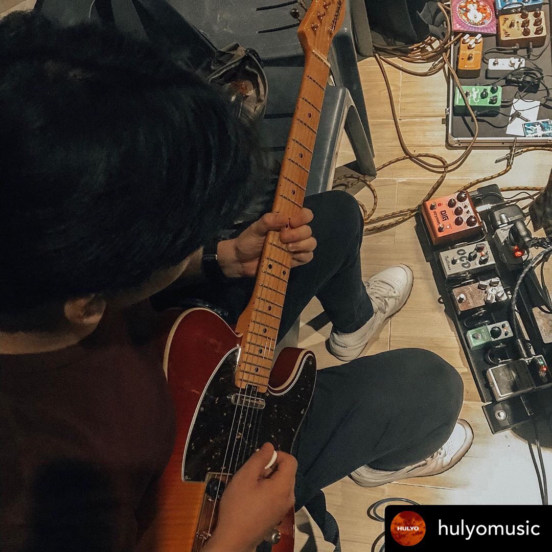 sonymusicph's tweet photo. What??? A new single from @hulyomusic?? 😱😱😱 We can't wait!! Check them out on their Spotify page while waiting for their newest single to come out! #hulyo #OPM https://t.co/rtc3CE27dj

Posted @withrepost • @hulyomusic studio works for our new single https://t.co/2GkyjtrxCq