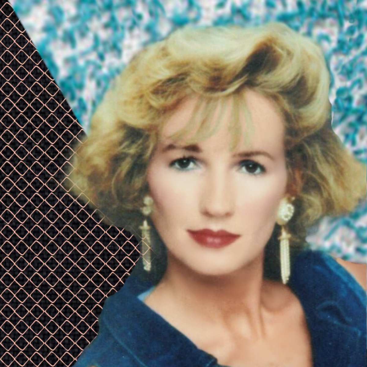 The Killing of Kathy Page Pt 2: Three Billboards and Civil Liability is up now. #JusticeForKathyPage #VidorTX #BeaumontTX #Texas #TrueCrime #TexasTrueCrime #ColdCase #UnsolvedMurder
Special thanks to <a href="/southfriedtruth/">Erica Kelley</a> 
Promo: <a href="/flatrockpod/">Flatrock</a> 
<a href="/spreaker/">Spreaker</a>
spreaker.com/user/vincent-g…