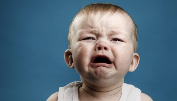 TrendyKids_CDMX's tweet image. El cuidado de un bebe no es una tarea sencilla ya que etas personitas no pueden hablar y su único medio de comunicación es el llanto y algunas expresiones, aquí algunos consejos que te ayudaran a saber por que llora tu bebe. 

 #TrendyTips #TrendyKids

bit.ly/30p7dNN