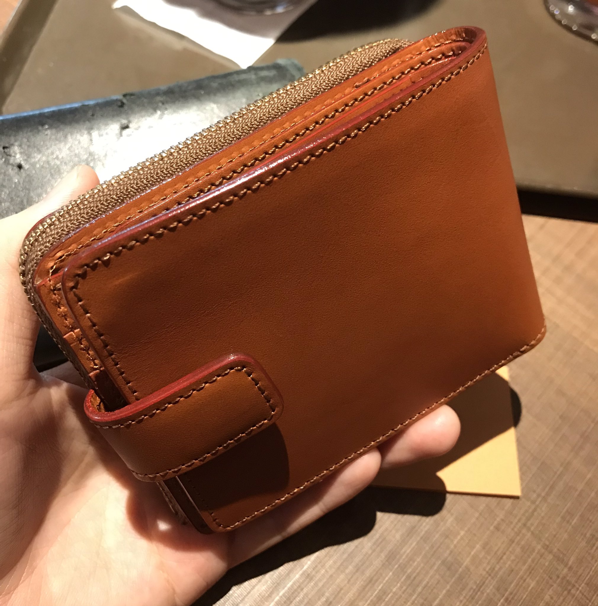 最終価格 いたがき ITAGAKI ルガトー本革 長財布 ラウンド 最終価格 いたがき ITAGAKI ルガトー本革 長財布 ラウンド