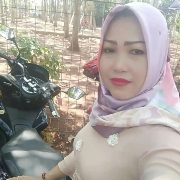 nini tweet media