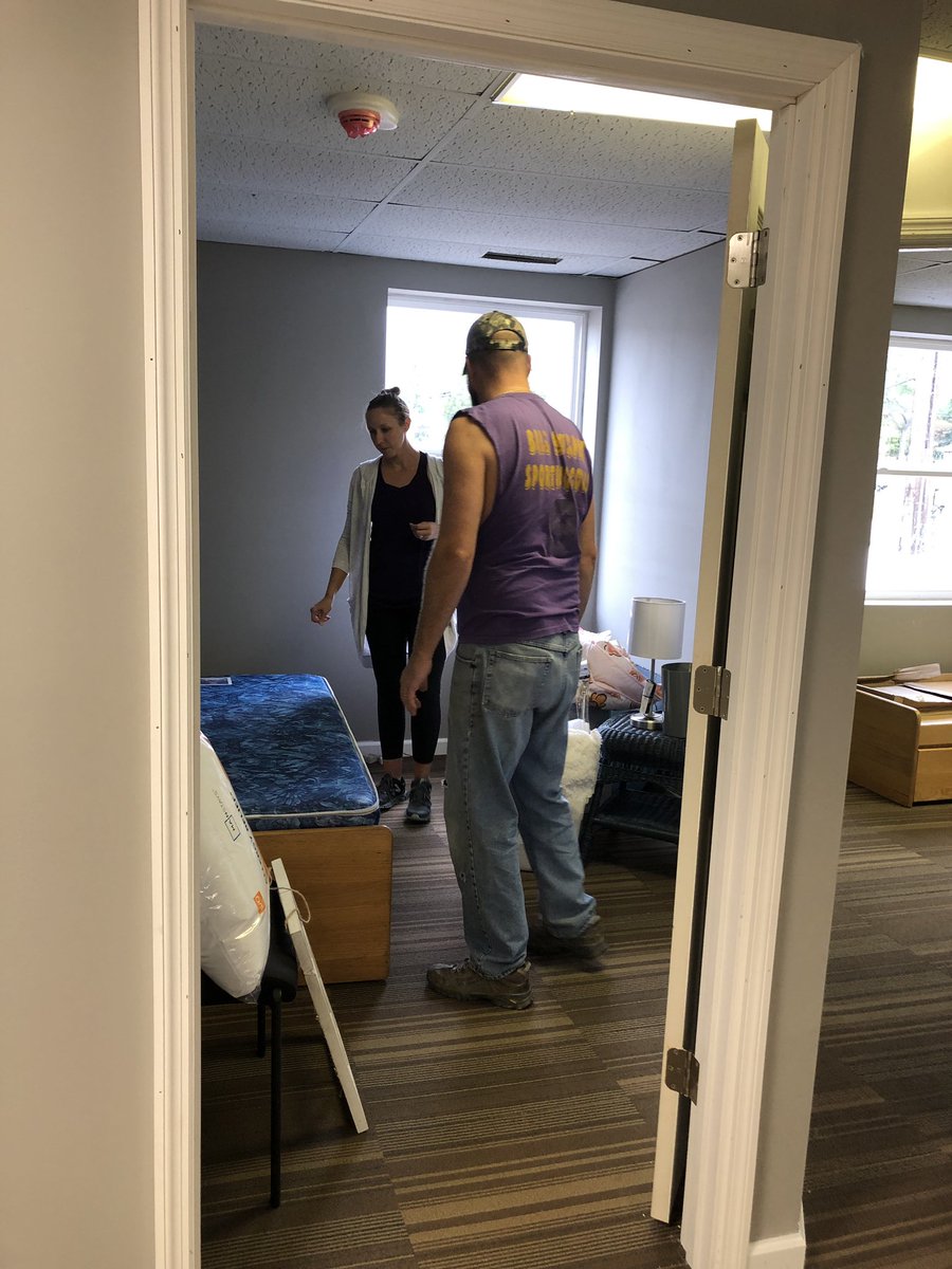 TheKeyYouthInc's tweet photo. First adopt-a-room night went above and beyond what we could’ve dreamed. Thank you to Girl Scout Troop 3319 & the Henebry family for making The Key a beautiful place to come home. #weholdthekey https://t.co/4kgyTHI24a