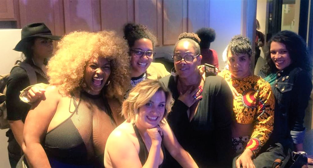 #weSEAyou #Seattle #Creativecommunity
at Level R Events Rooftop Music Series + WeSEAyou.net recording featuring Shaina Shepherd at #LibertyBankBuilding