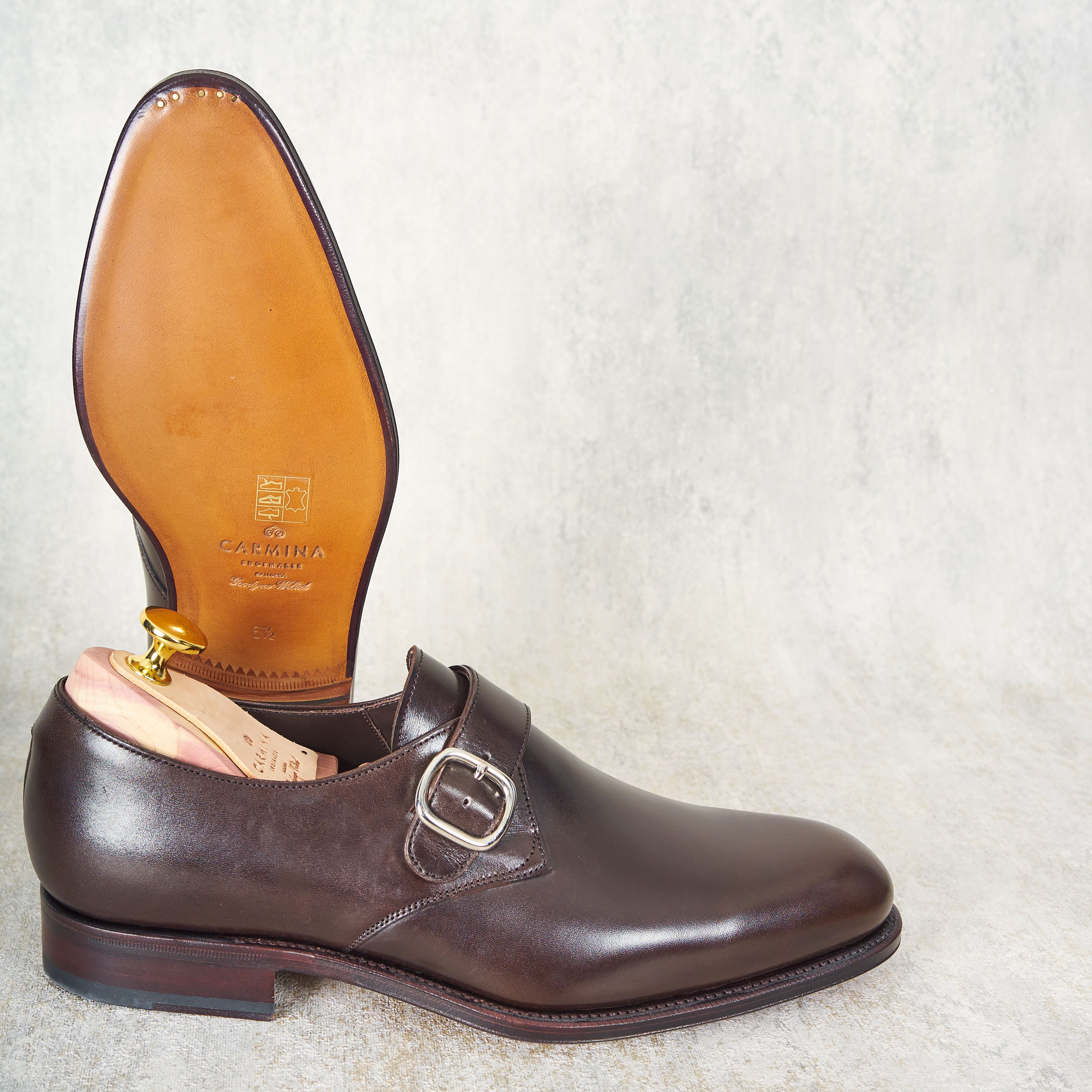 Carmina hotsell single monk