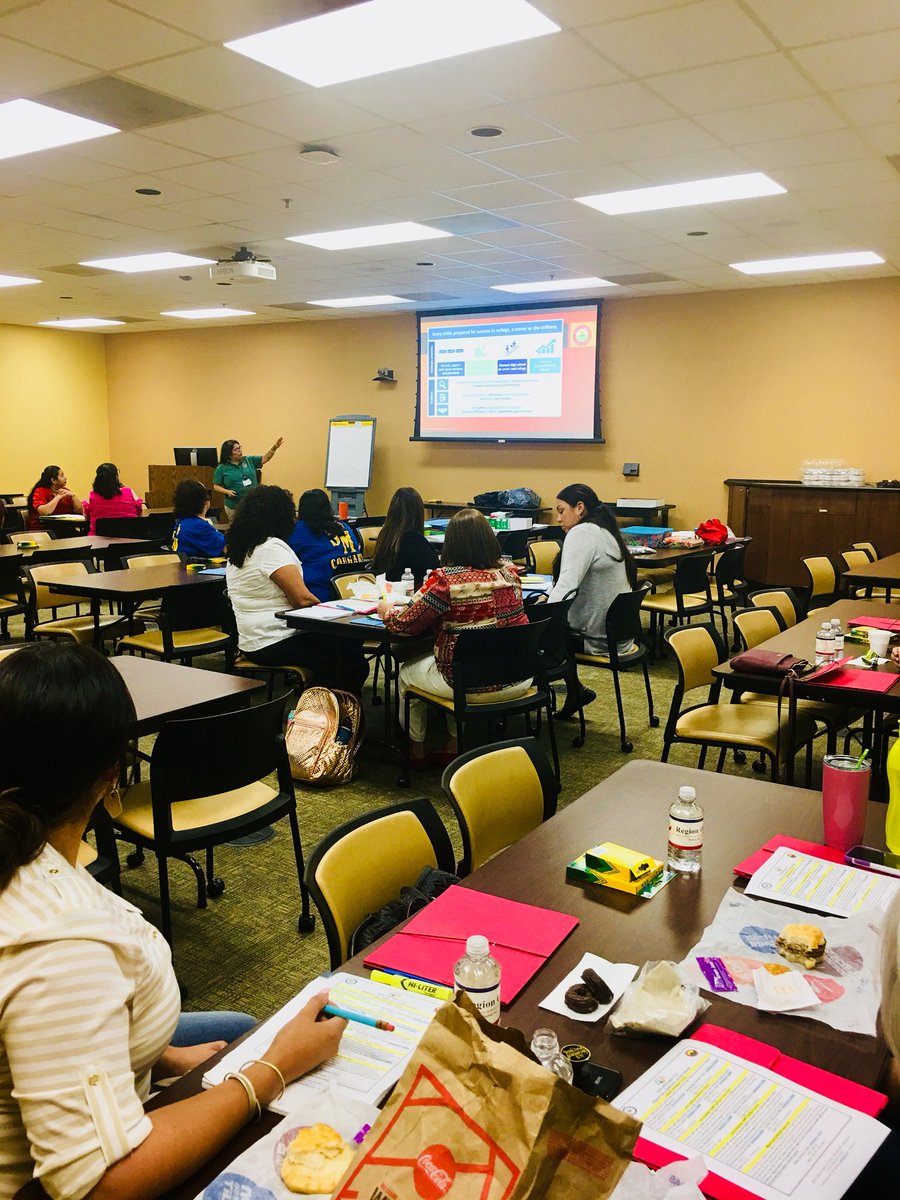 MarthaHinojos14's tweet photo. So blessed to work with the best!
@gaviladz
@ESC1MigrantEd
#ParentReadiness
#EarlyLiteracy
#STPAC
#PrideMEP
#MEPblessed https://t.co/AMModSo3XT