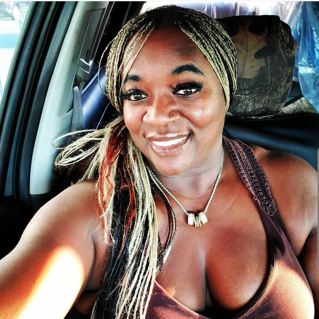 JsaloneMe's tweet image. Glowing in the sunlight!