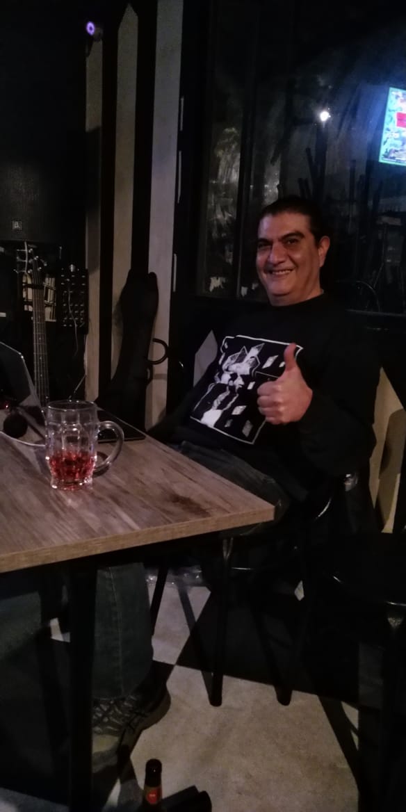 henryrage's tweet photo. El viernes pasado #KeepRockingBogotá se realizo en Suba en @SoundCityBar de la mano con @andresduranrock y @ROR_OFICIALL @RoundUpUltra @VoragineBand @Dosis_Letal giras por Bogotá y ahora escuchamos a Andrés en @radionica en Metal Detector. @Barbanegrapro https://t.co/bPc8EFNsJ0