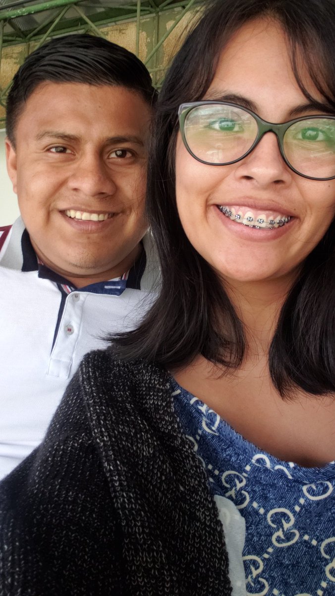 noemi_mf's tweet photo. La dupla del domingo en el Reales Tamarindos #LigaP 0 #Gualaceo 2 #DomingoDeFútbol #PeriodismoDeportivo ⚽️🏆 https://t.co/92yGKYiJtl