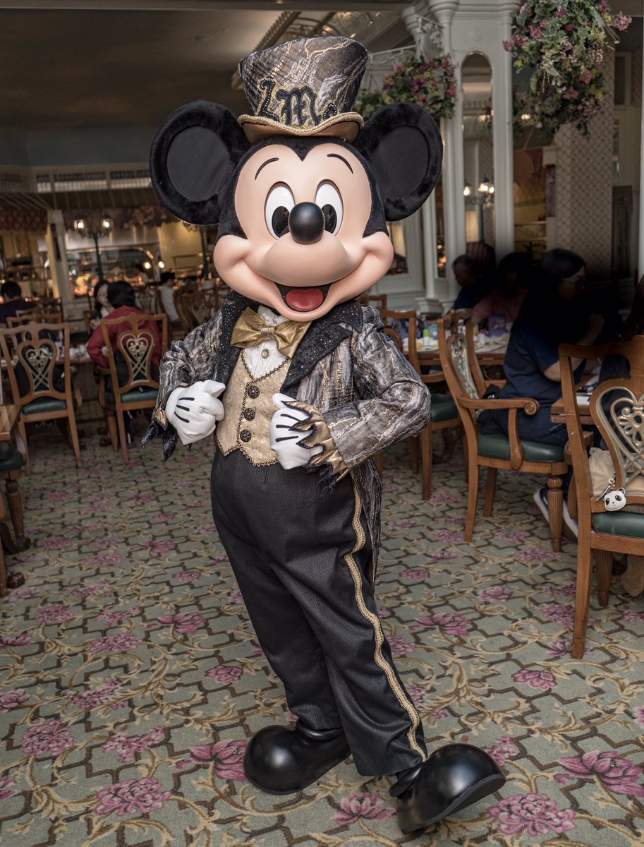 ドナかね すみれ ほぼ交換 Twitterissa エンチャのミキ様 このコス好き Hkdl 香港ディズニーランド 香港迪士尼樂園 Hongkongdisneyland ディズニーハロウィン エンチャ ディズニー写真部 Disneyphoto Disneygram ファインダー越しの私の世界 ミキミニ