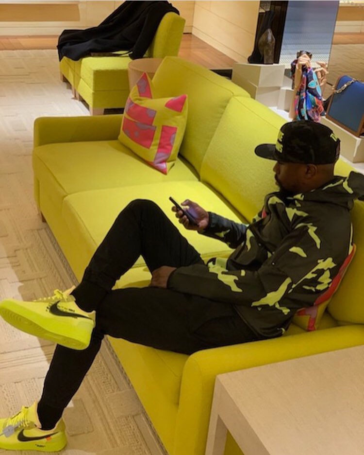 Floyd Mayweather on X: Sitting at the Louis Vuitton store in