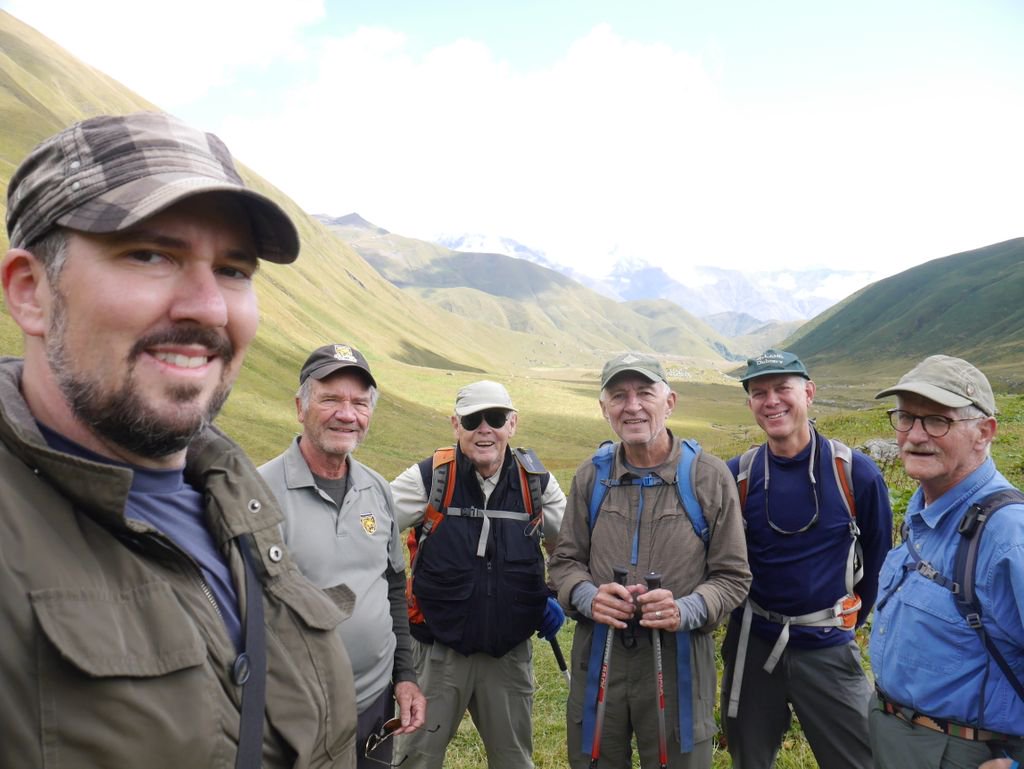 Saint_Facetious's tweet photo. Just had a big success with my first ever Facetious Tour in Georgia. Though it was perhaps a bit cheating, since the group included my dad, so it wasn't so hard. Here's a big hello from Roshka!

#georgia #spendyour4seasonsingeorgia #geo #roshka #hiking #mountains #nature https://t.co/Pi4FQBeB7t