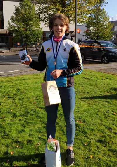 Mitalien säihkettä sprintin SM-kisoista Forssasta. Topias Muukkonen H14 sarjassa sai kaulaansa kultaa ja Mikael Koivisto H15-sarjassa hopeaa. Onnittelut mitalisteille🥇🥈
#suunnistus <a href="/KeskiUusimaa/">Keski-Uusimaa</a>