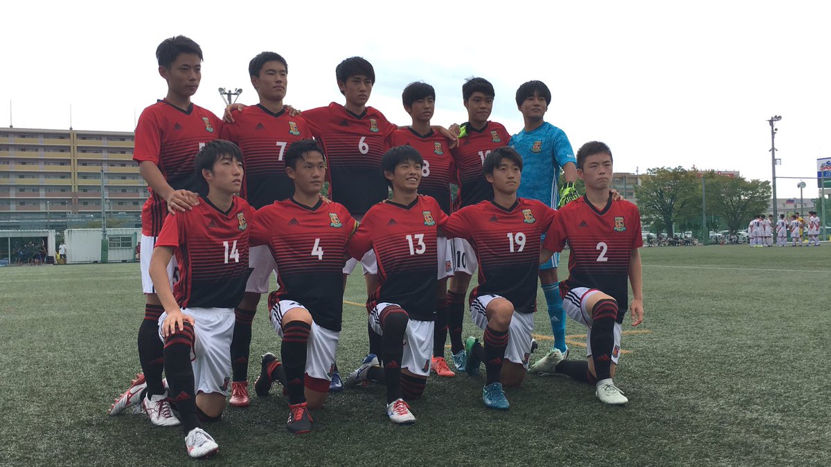 名古屋高校サッカー部 در توییتر 愛知県1部リーグ第15節 名古屋高校 Vs 刈谷高校 キックオフ