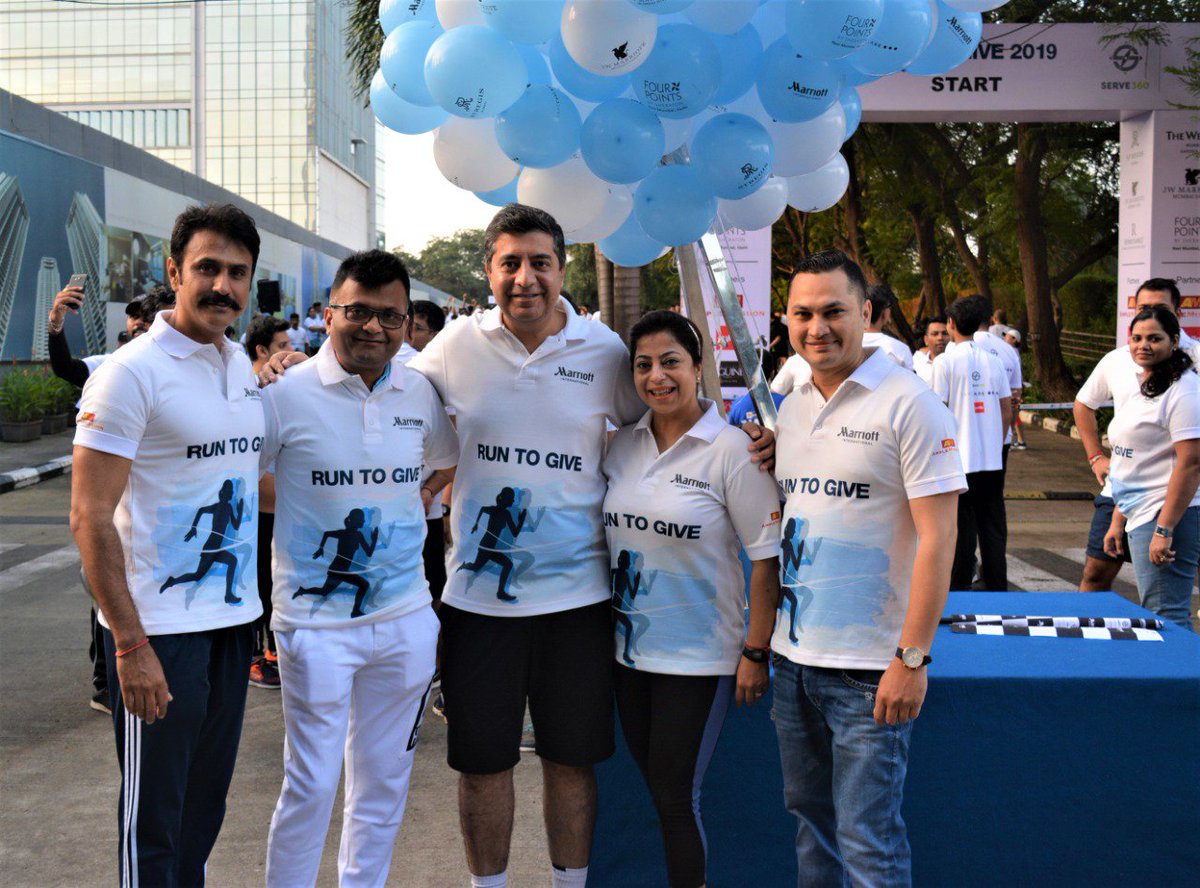 AneelMurarka's tweet photo. Team Ample joined hundreds of runners at the #RunToGive 2019 #Marathon flagged off from @TheWestinMumbai. @AmpleMissiion is proud to associate with @MarriottIntl for all proceeds collected from the run went to kids affected with #leprosy! Watch out for the event Video here. https://t.co/2kb4WEVltG