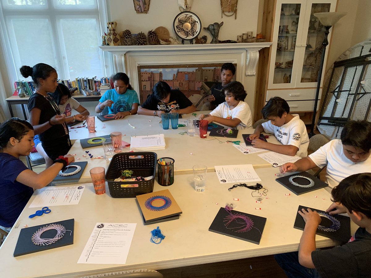 JrOaklandCubers's tweet photo. Making geometric string art! https://t.co/hRrYtrRVvj