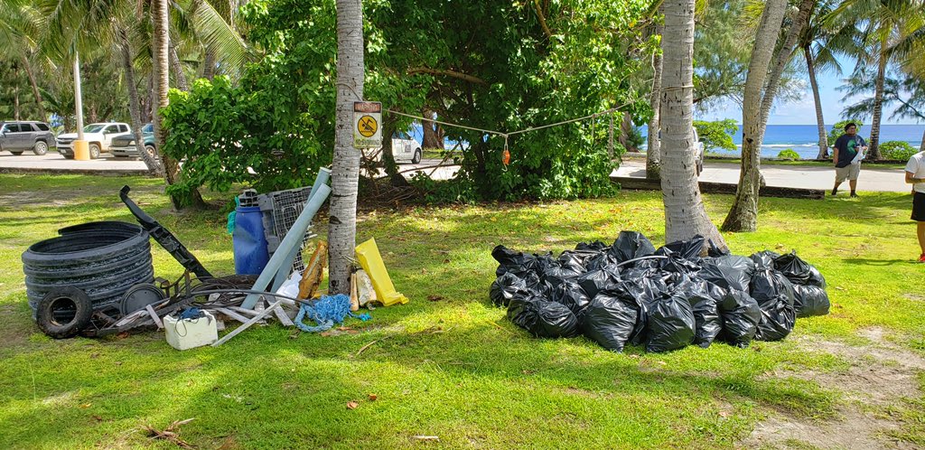 UOGseaGrant's tweet image. Partnering up with AAFB RED HORSE and Guam USO, we brought a team of 100 volunteers to pick up a total 1,558lbs of trash along the Tarague, Scout, and Sirena beaches, approximately 1.5 miles, for the annual coastal cleanup on Saturday.