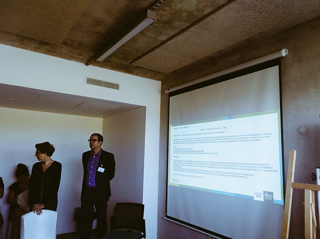 ConnectBai's tweet photo. Los socios del proyecto @CTPPOCTEFA participamos el viernes en los talleres transfronterizos organizados por la @CommunautePB para construir una estrategia de cooperación 2020-2030 @Bidasoaactiva @EstiaOfficiel @ClusterGaia https://t.co/SfqCctUh8I